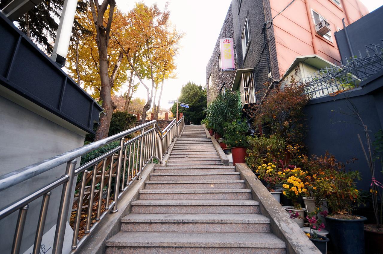 ファミリー ホテル BnB 南浦 釜山広域市 エクステリア 写真